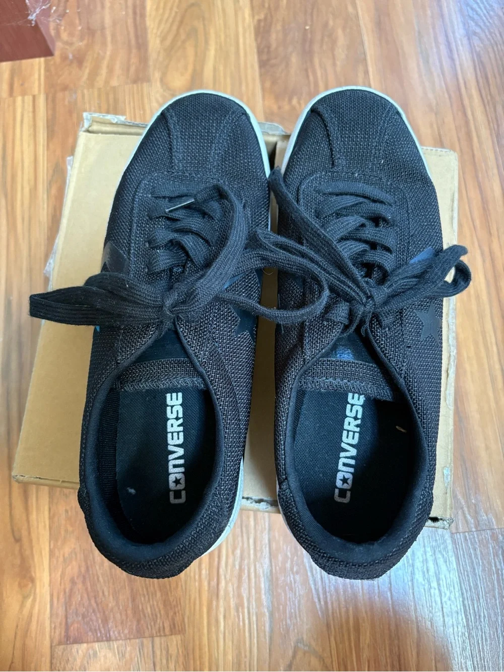 Converse Black Low-Top Canvas Women’s Sneakers